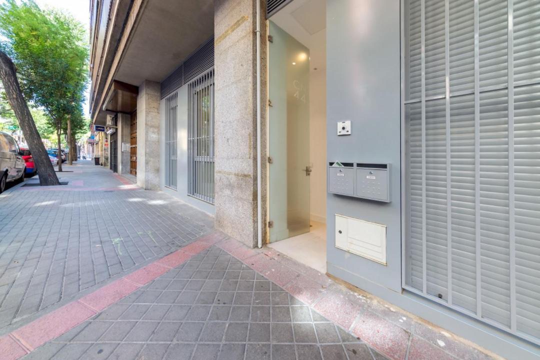 Apartment 2 Bedrooms 2 Bathrooms Furnished - Delicias - Modern- Mintystay Madrid