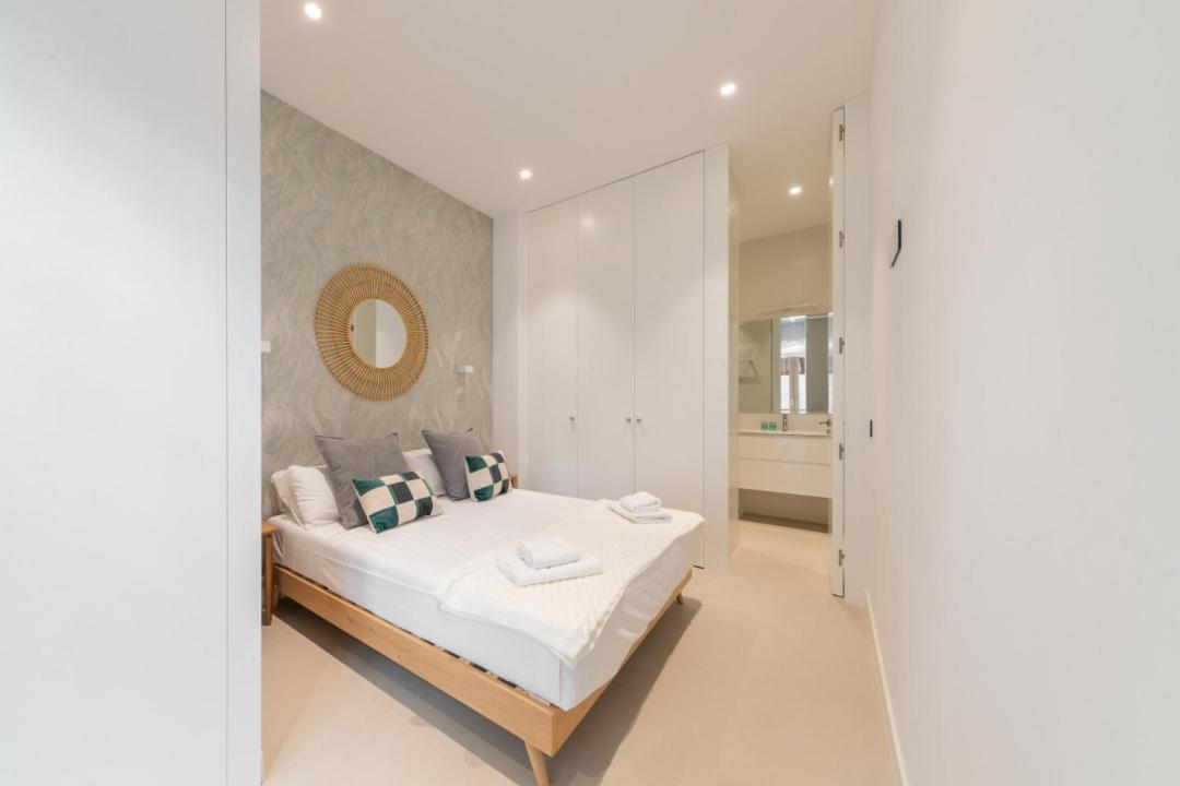 2 Bedrooms 2 Bathrooms Furnished - Delicias - Modern- Mintystay Apartment Madrid